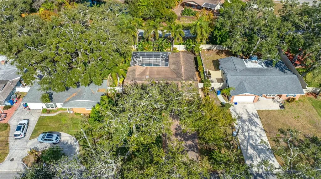 5473 97th Way N St Petersburg FL 33708