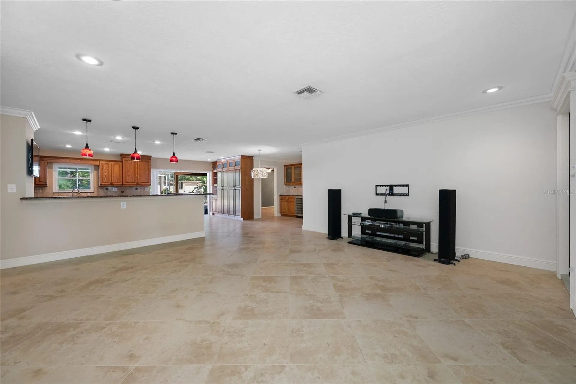 5473 97th Way N St Petersburg FL 33708