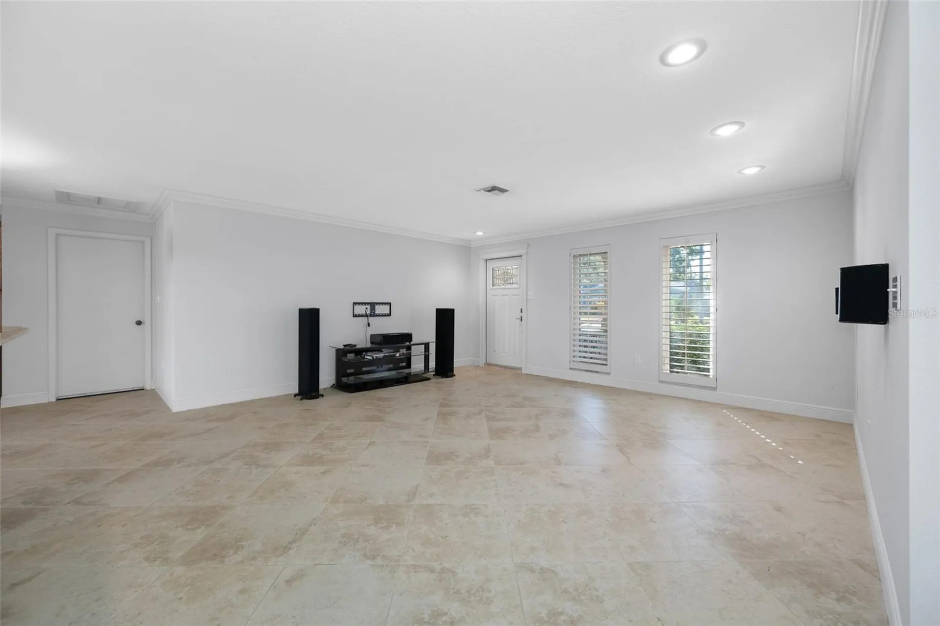 5473 97th Way N St Petersburg FL 33708