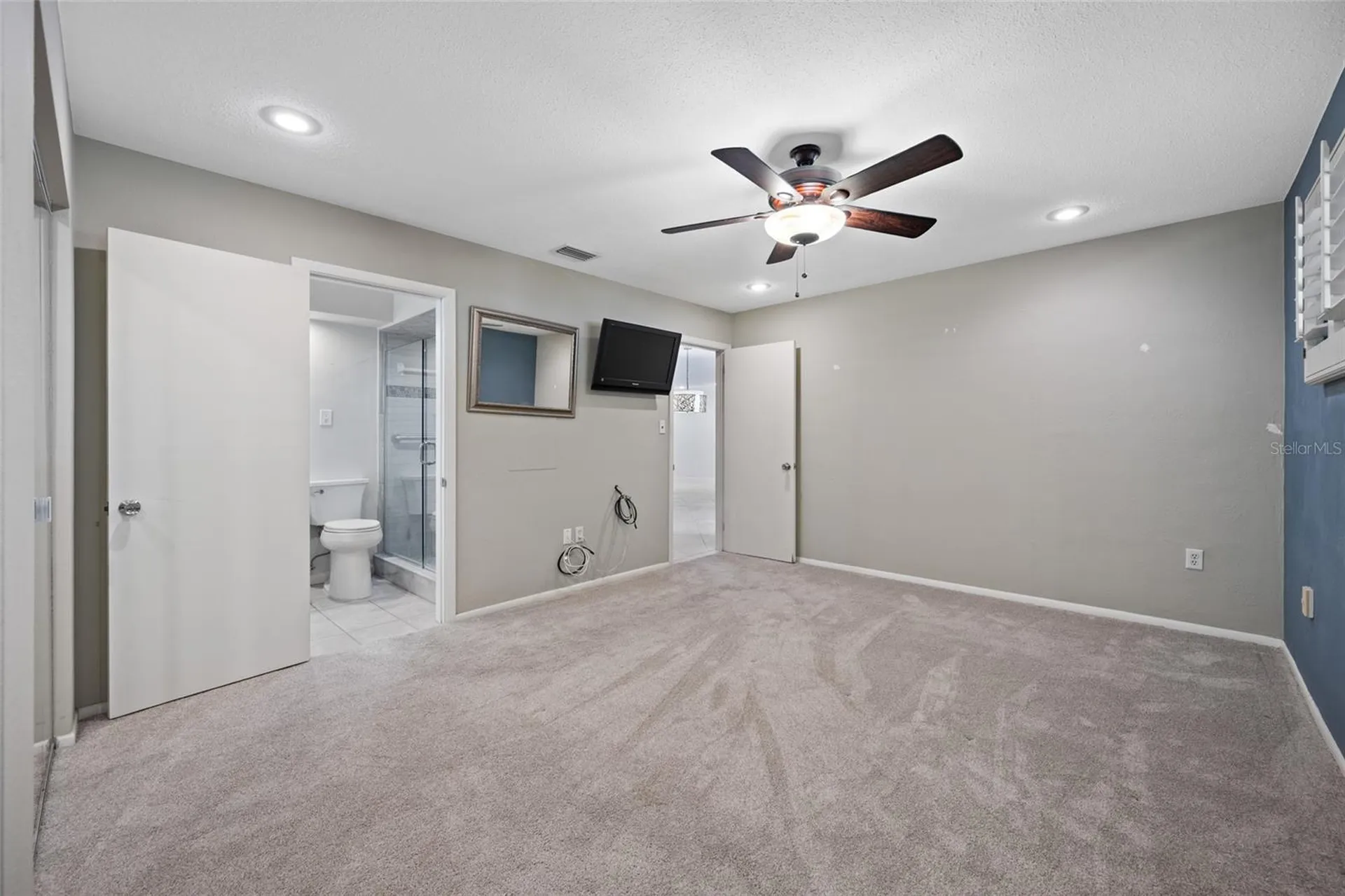 5473 97th Way N St Petersburg FL 33708