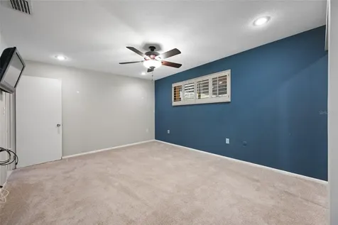 5473 97th Way N St Petersburg FL 33708