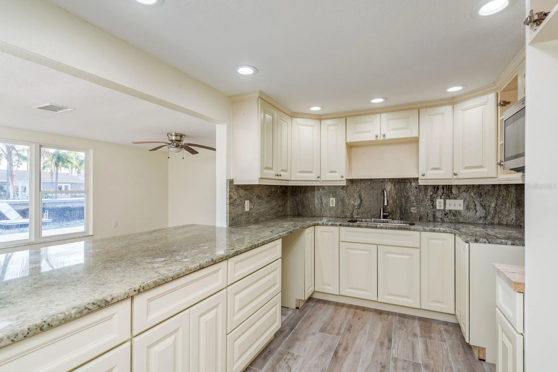 13816 Celida Avenue Hudson FL 34667