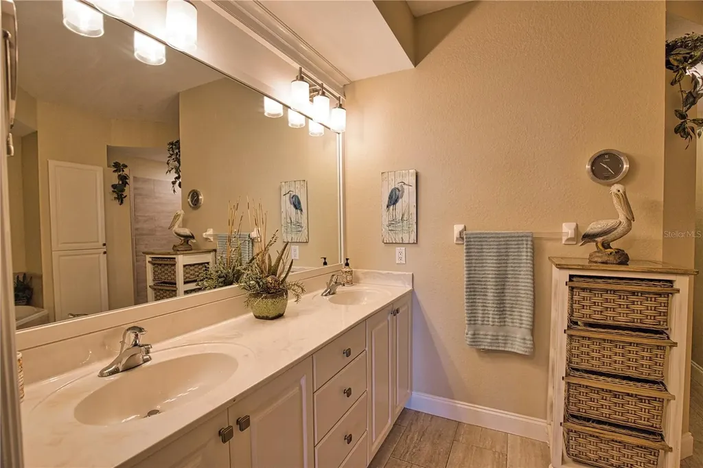 1116 S Mccall Road Englewood FL 34223