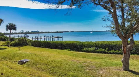 1116 S Mccall Road Englewood FL 34223