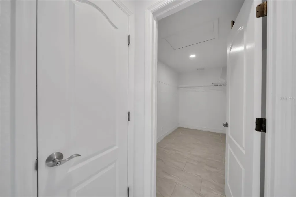 1140 NW 19th Place Cape Coral FL 33993