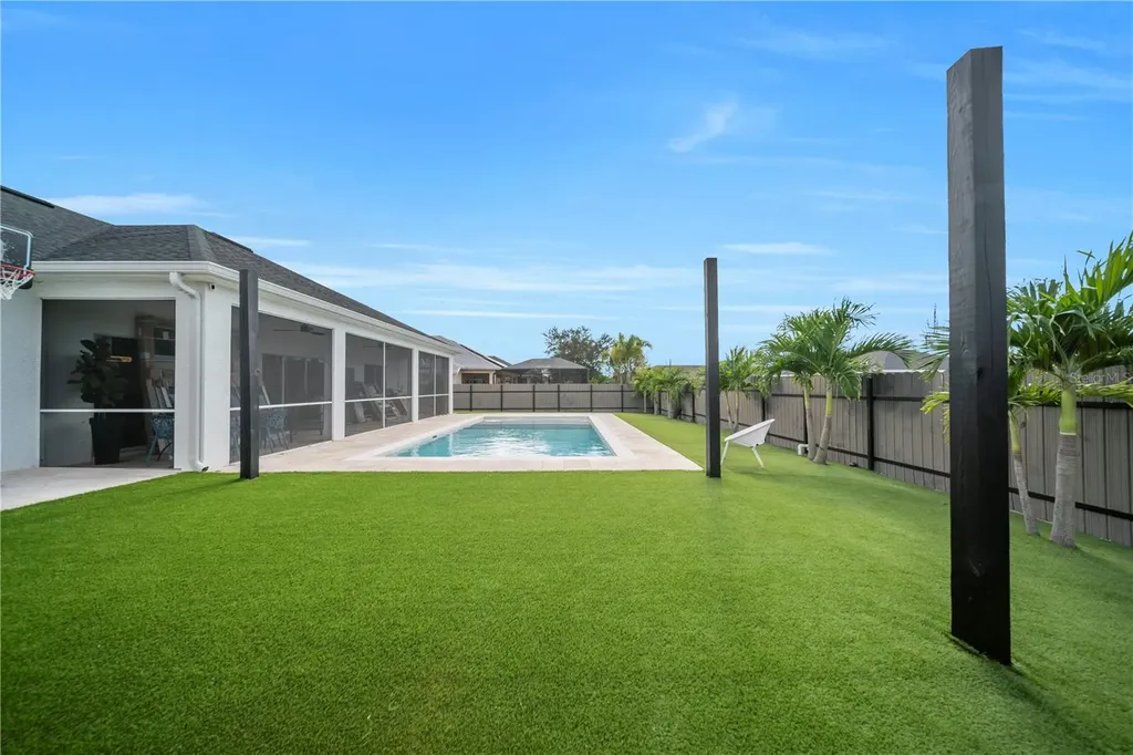 1140 NW 19th Place Cape Coral FL 33993