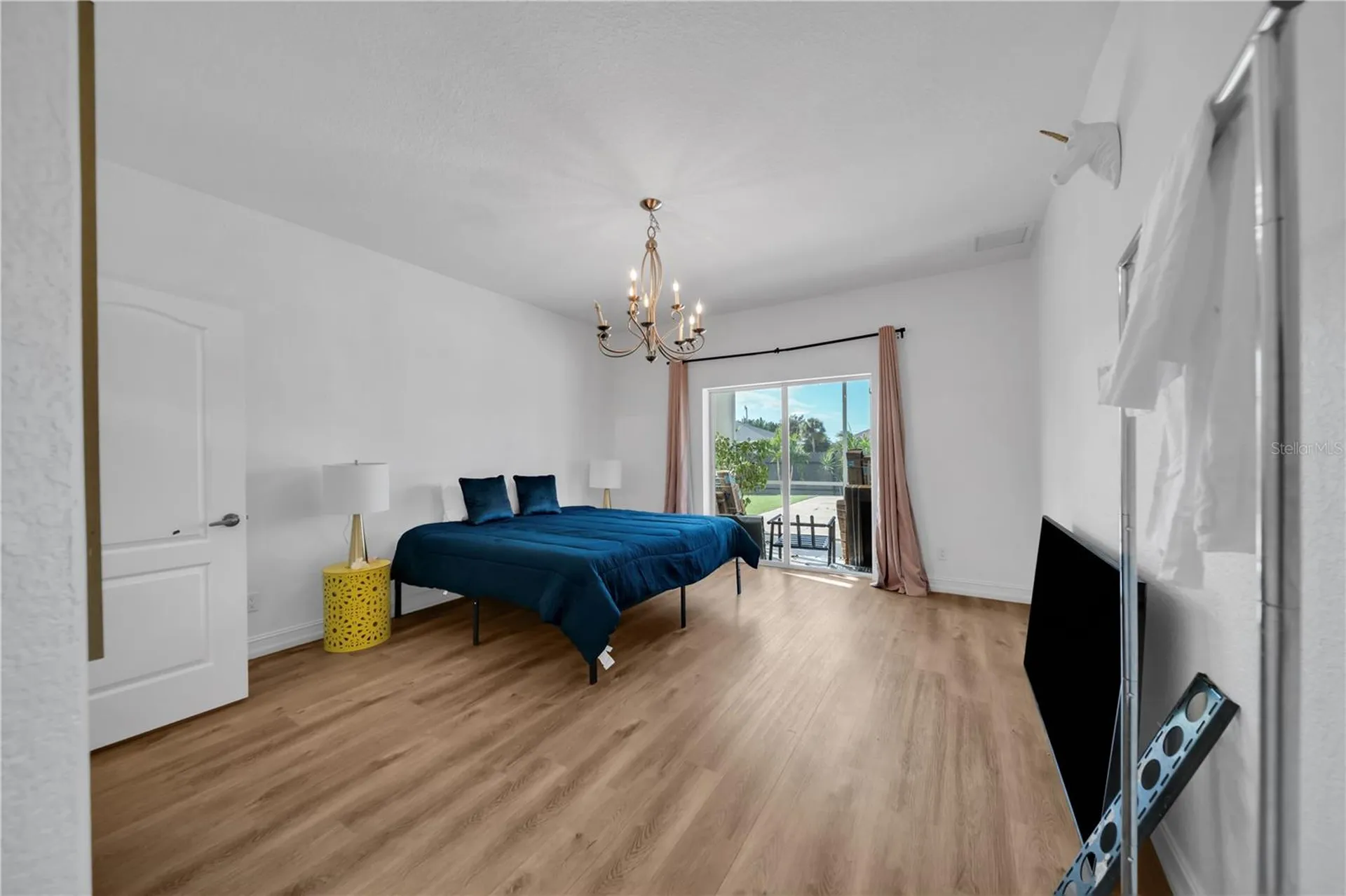 1140 NW 19th Place Cape Coral FL 33993