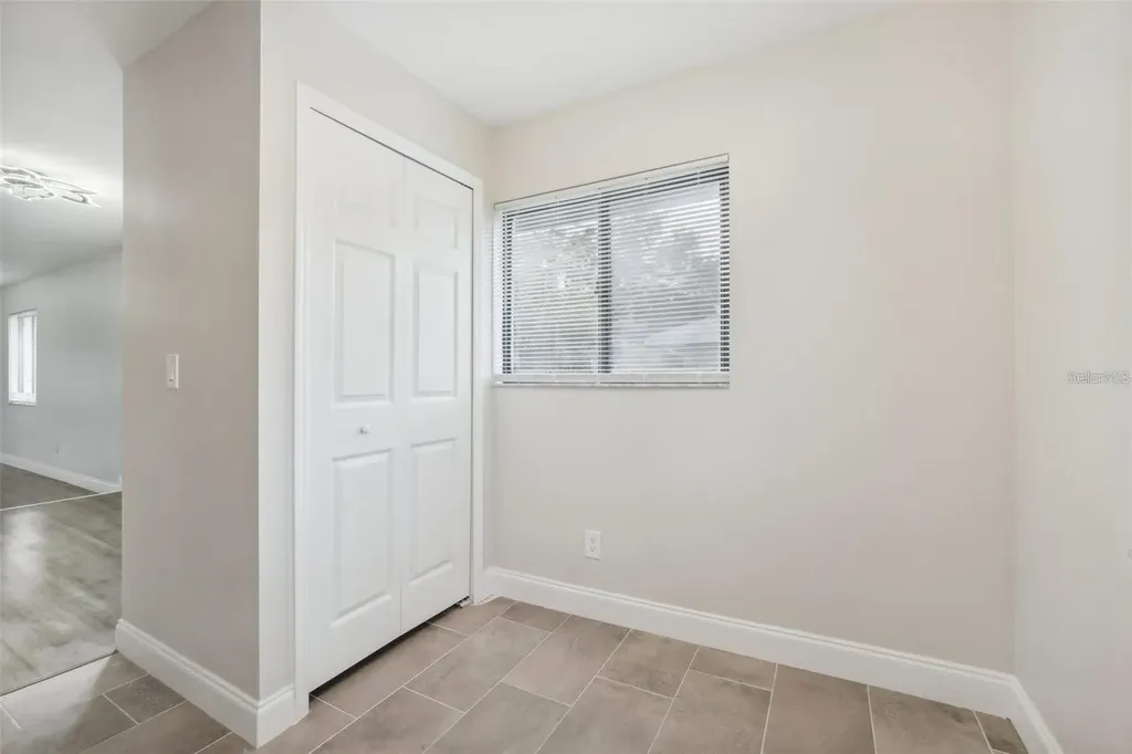 1052 Manchester Circle Winter Park FL 32792