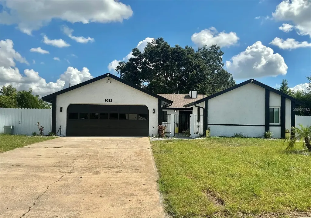 1052 Manchester Circle Winter Park FL 32792
