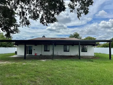 1052 Manchester Circle Winter Park FL 32792