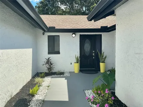 1052 Manchester Circle Winter Park FL 32792