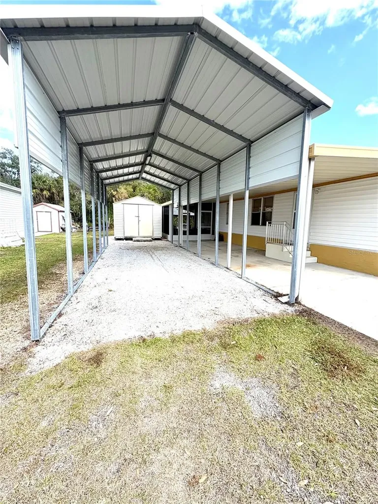 76 Rosalie Oaks Boulevard Lake Wales FL 33898