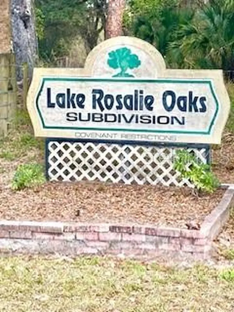 76 Rosalie Oaks Boulevard Lake Wales FL 33898