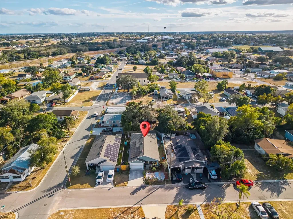 1127 Avenue J Haines City FL 33844