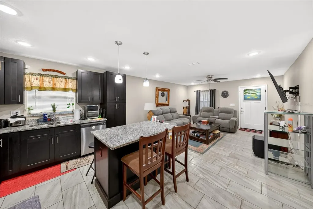 1127 Avenue J Haines City FL 33844