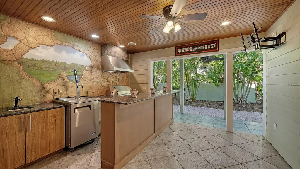 1695 Hyde Park Street Sarasota FL 34239