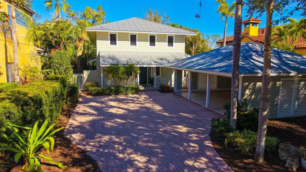1695 Hyde Park Street Sarasota FL 34239