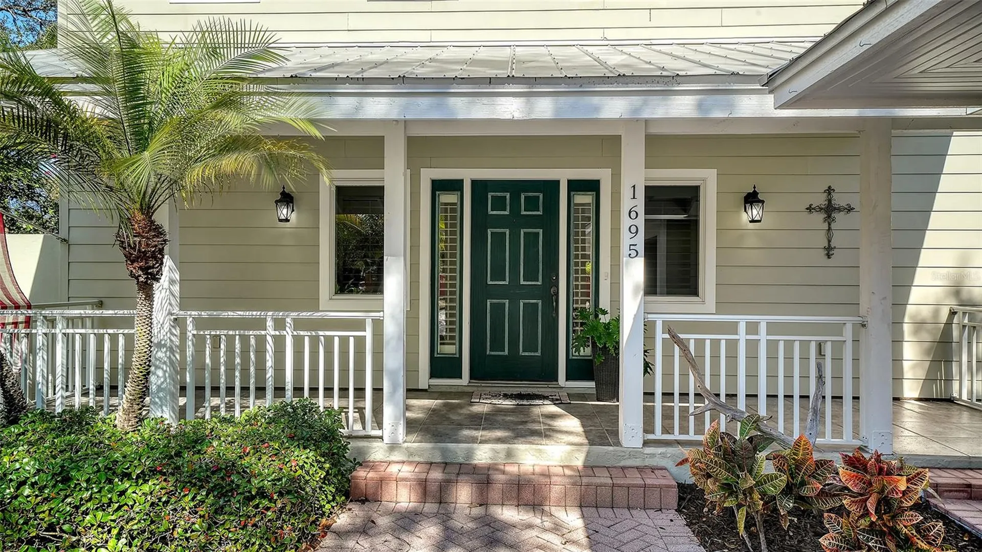 1695 Hyde Park Street Sarasota FL 34239