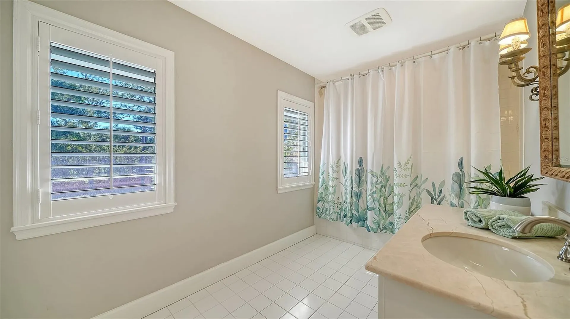 1695 Hyde Park Street Sarasota FL 34239