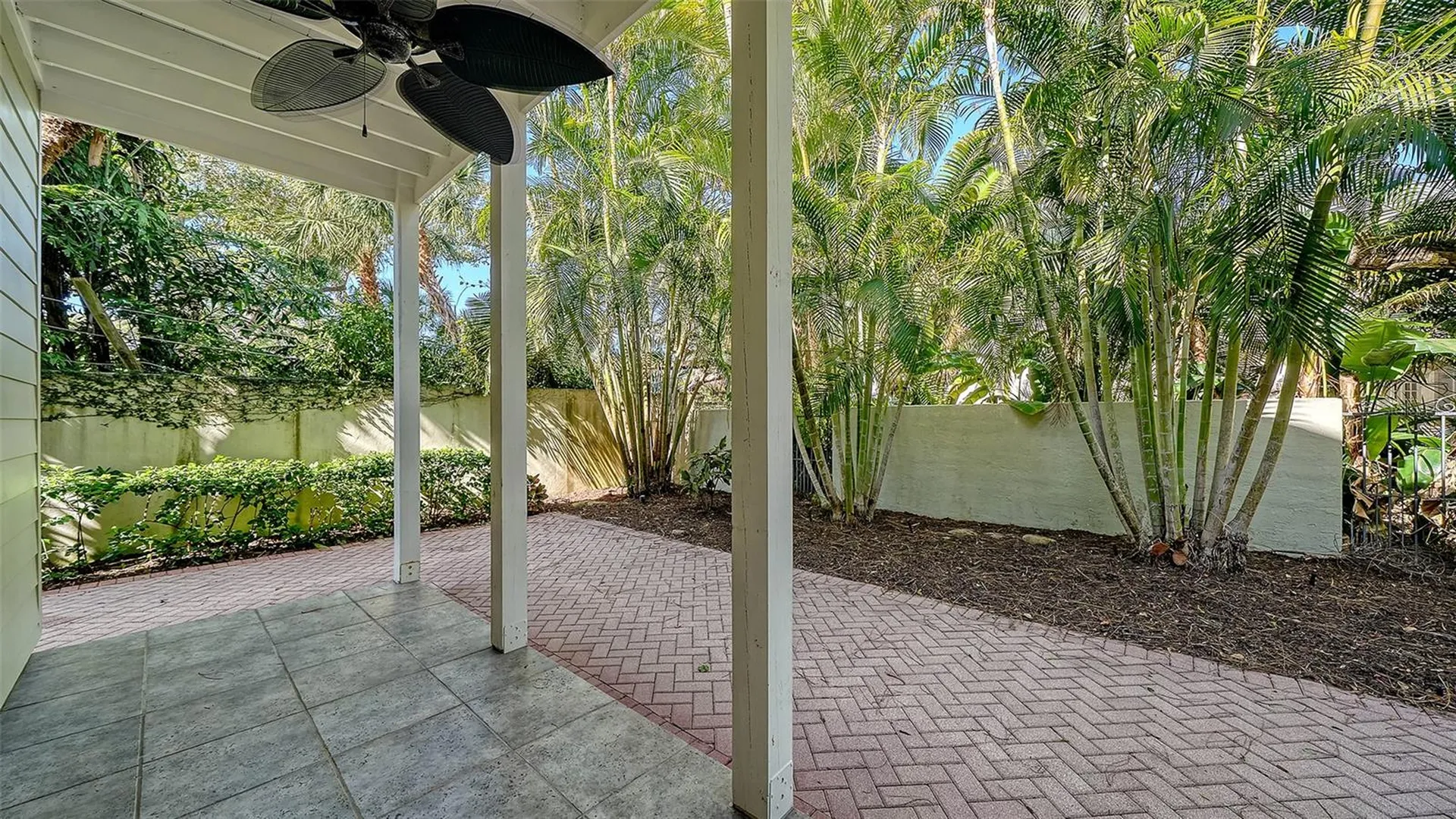 1695 Hyde Park Street Sarasota FL 34239