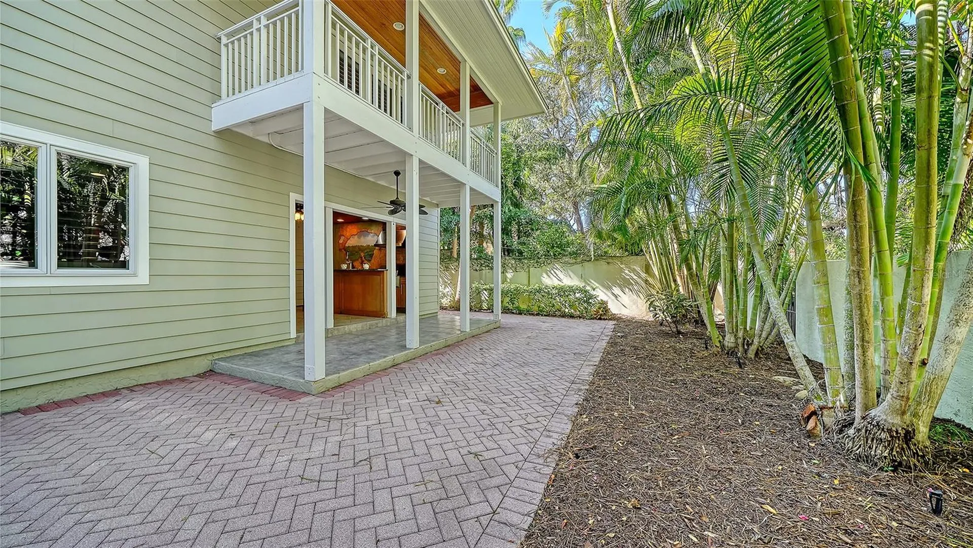 1695 Hyde Park Street Sarasota FL 34239