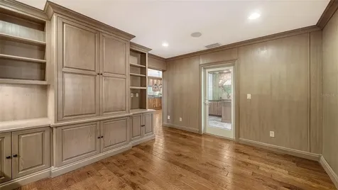 1695 Hyde Park Street Sarasota FL 34239