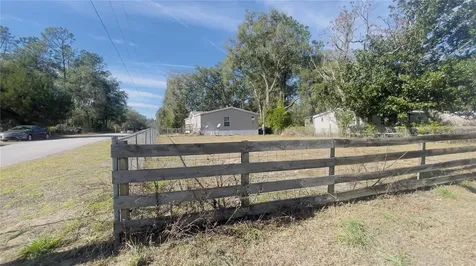 605 Standridge Street Bronson FL 32621