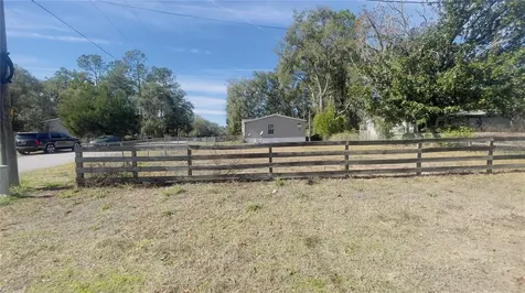 605 Standridge Street Bronson FL 32621