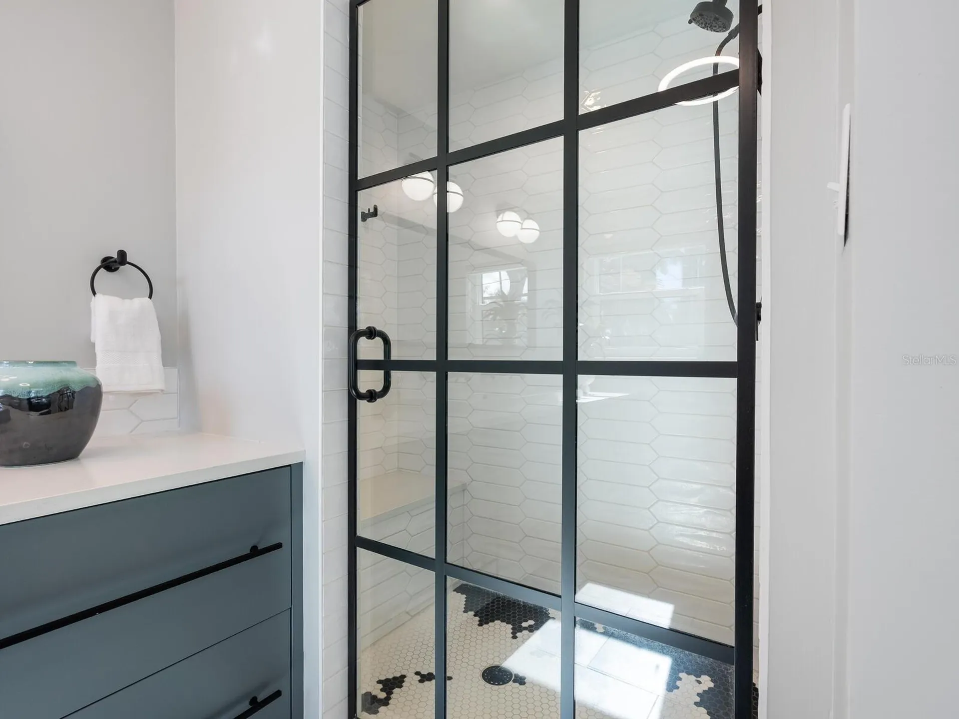 1002 Glebe Lane Sarasota FL 34242