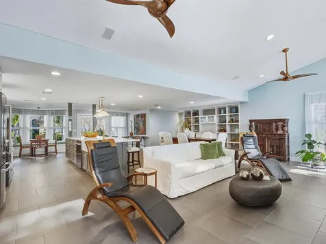 1002 Glebe Lane Sarasota FL 34242