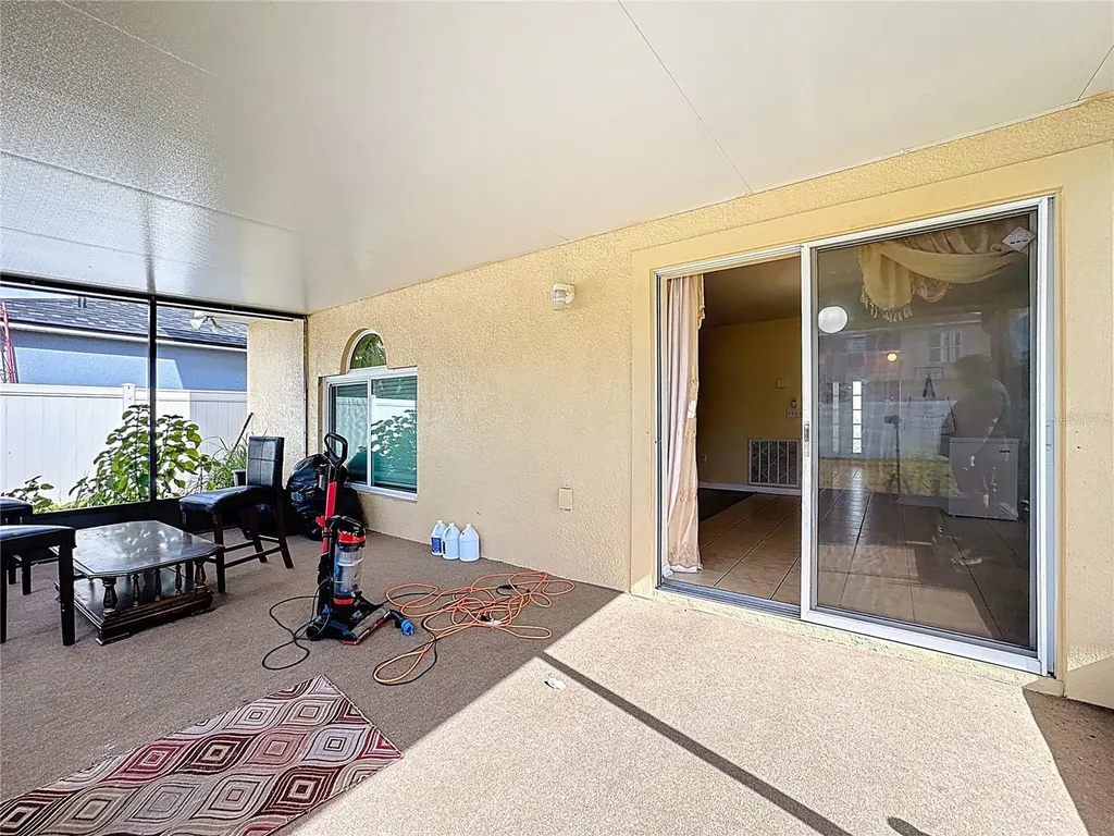2620 Hunley Loop Kissimmee FL 34743