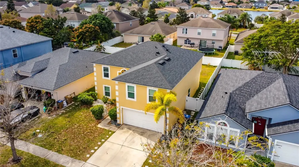 2620 Hunley Loop Kissimmee FL 34743