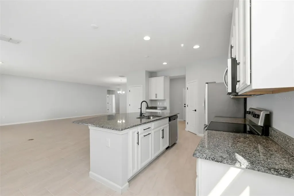 575 Avila Place Howey In The Hills FL 34737