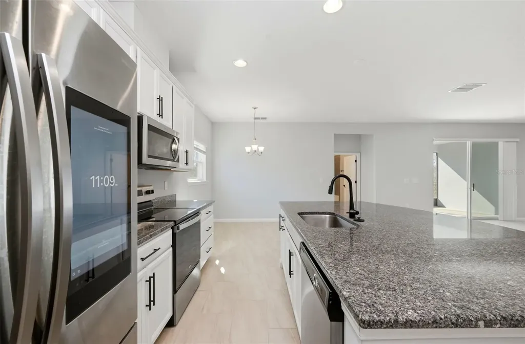 575 Avila Place Howey In The Hills FL 34737