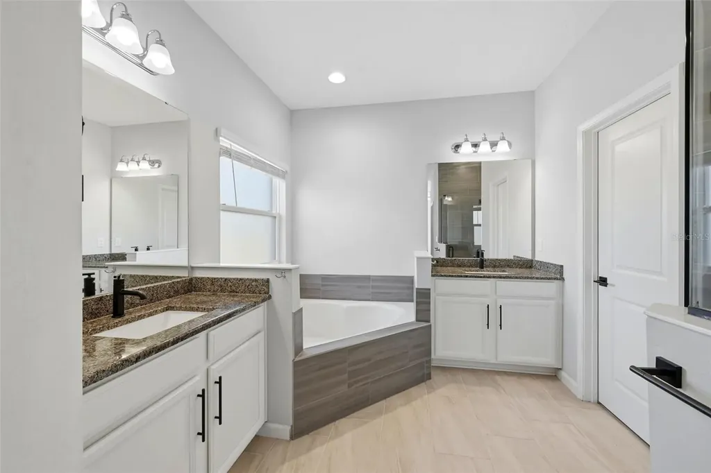 575 Avila Place Howey In The Hills FL 34737