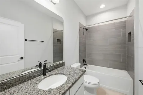 575 Avila Place Howey In The Hills FL 34737