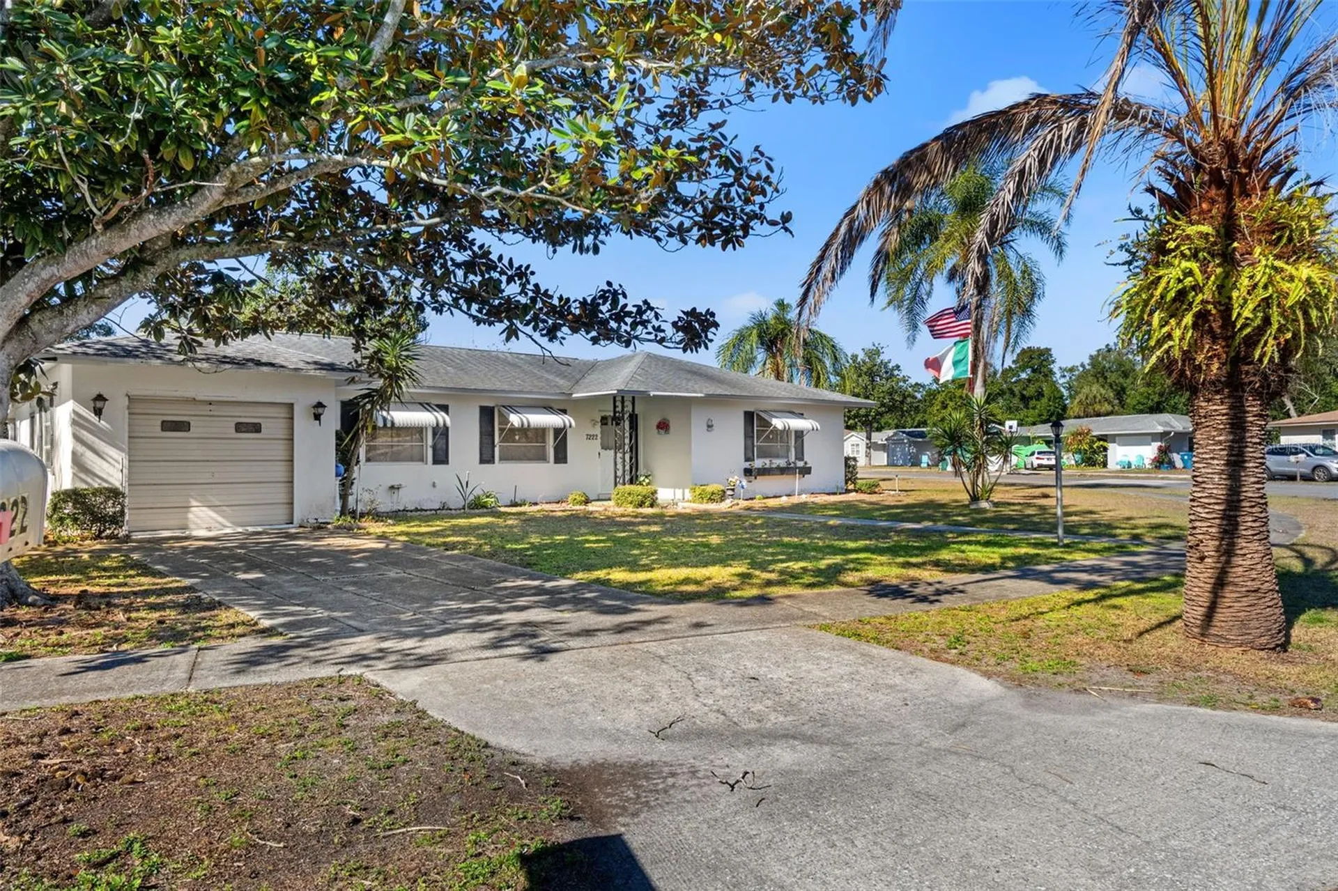 7222 Holiday Drive Spring Hill FL 34606