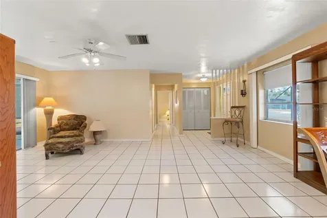 7222 Holiday Drive Spring Hill FL 34606