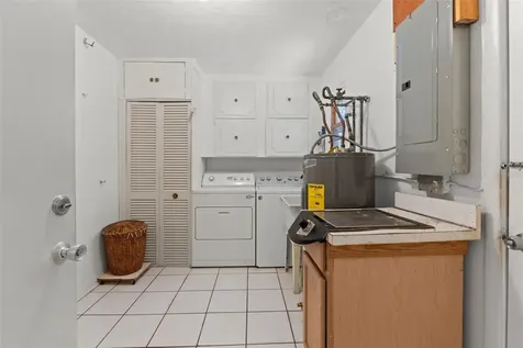 7222 Holiday Drive Spring Hill FL 34606