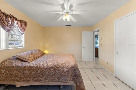 7222 Holiday Drive Spring Hill FL 34606