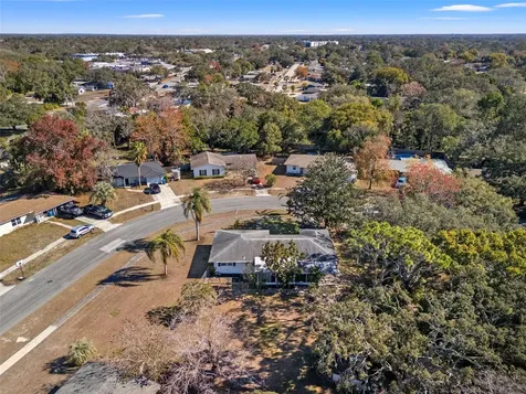 7222 Holiday Drive Spring Hill FL 34606