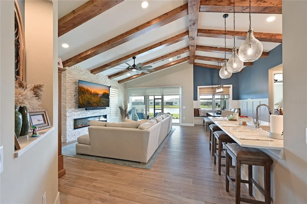 8075 Slipway Drive Sarasota FL 34240