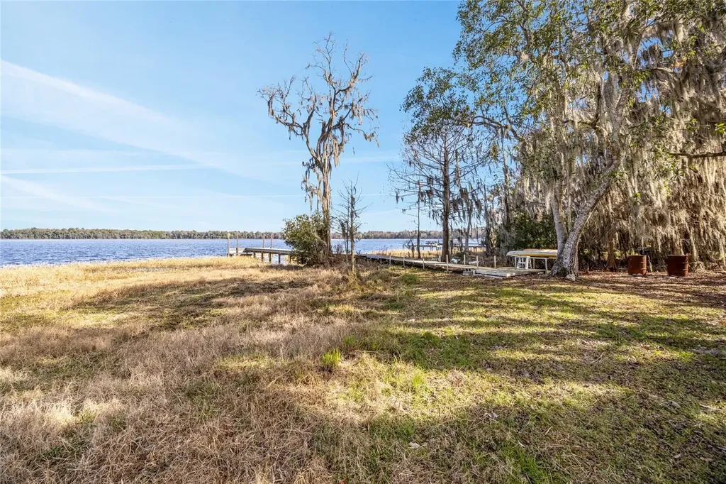16602 NE 124th Avenue Waldo FL 32694