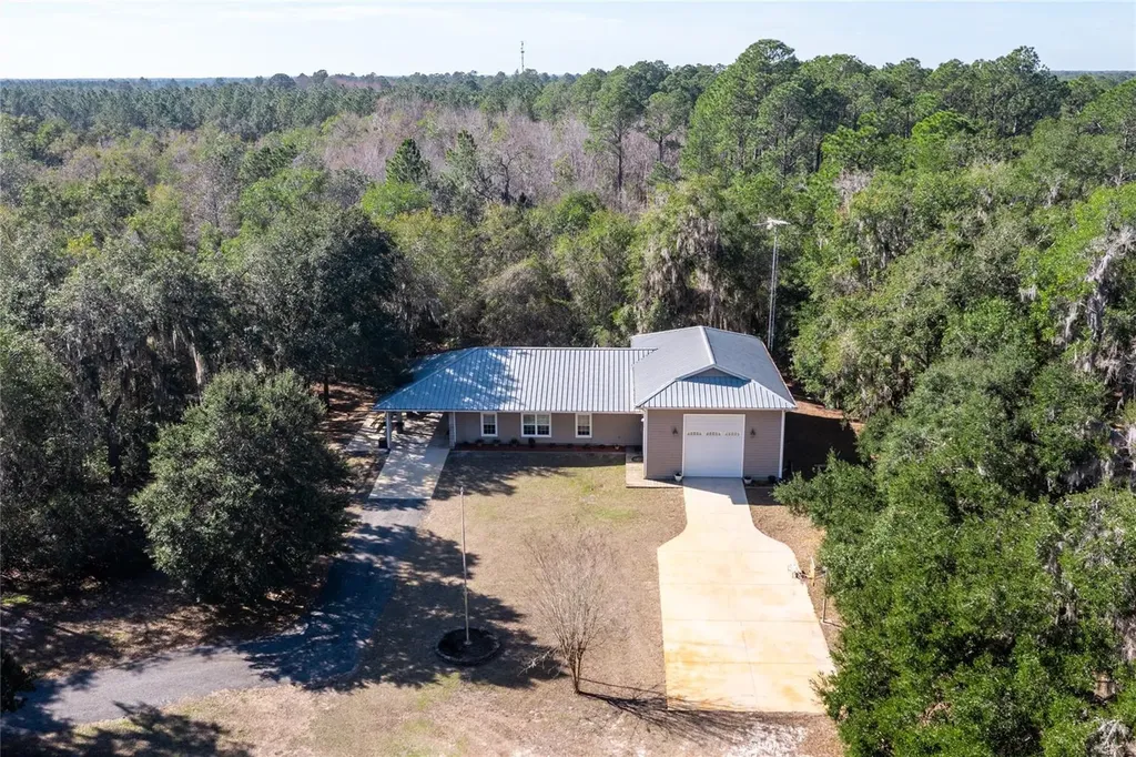 16602 NE 124th Avenue Waldo FL 32694