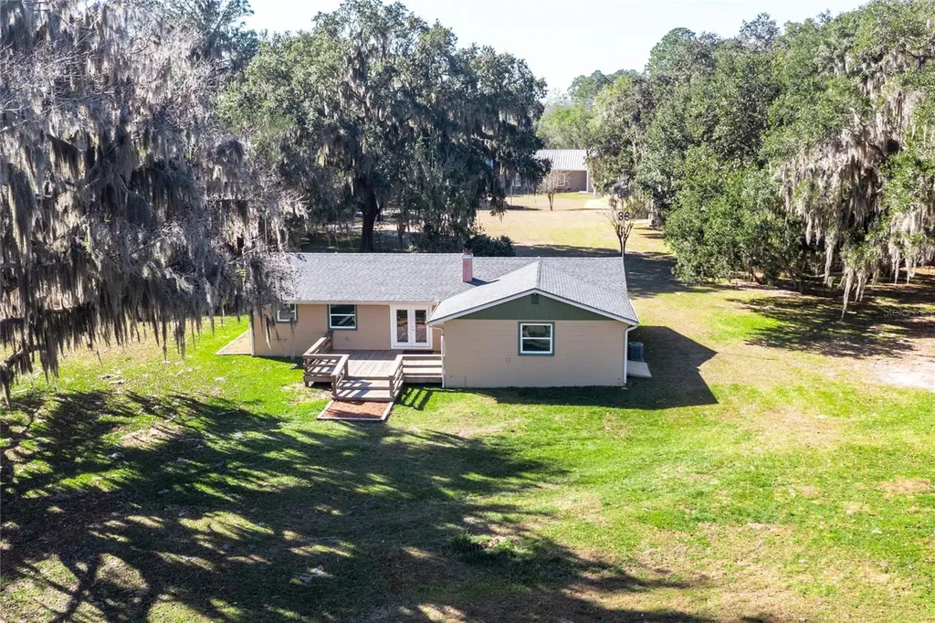 16602 NE 124th Avenue Waldo FL 32694