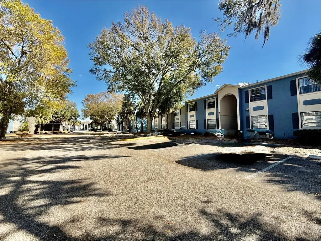 2507 N Alafaya Trail Orlando FL 32826