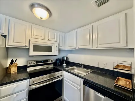 2507 N Alafaya Trail Orlando FL 32826