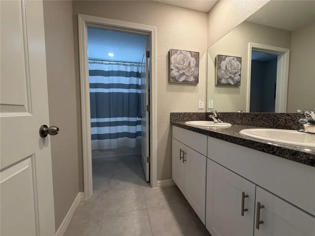 2011 Sea Salt Court Ruskin FL 33570