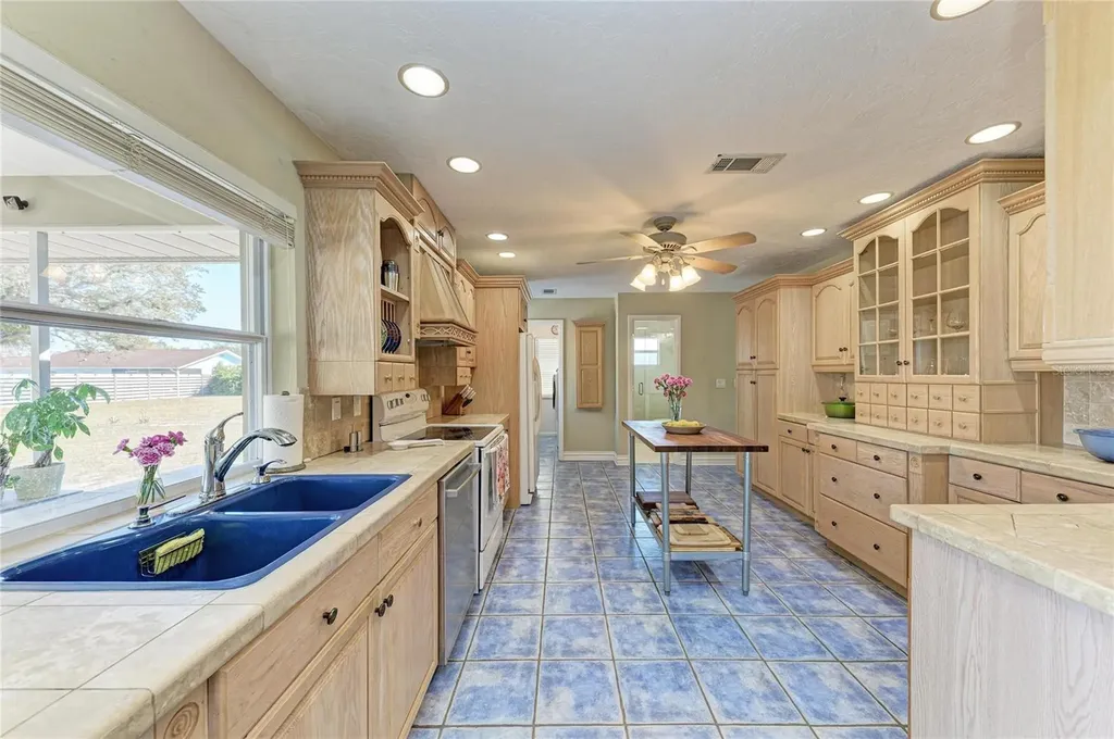 612 Bayshore Road Nokomis FL 34275