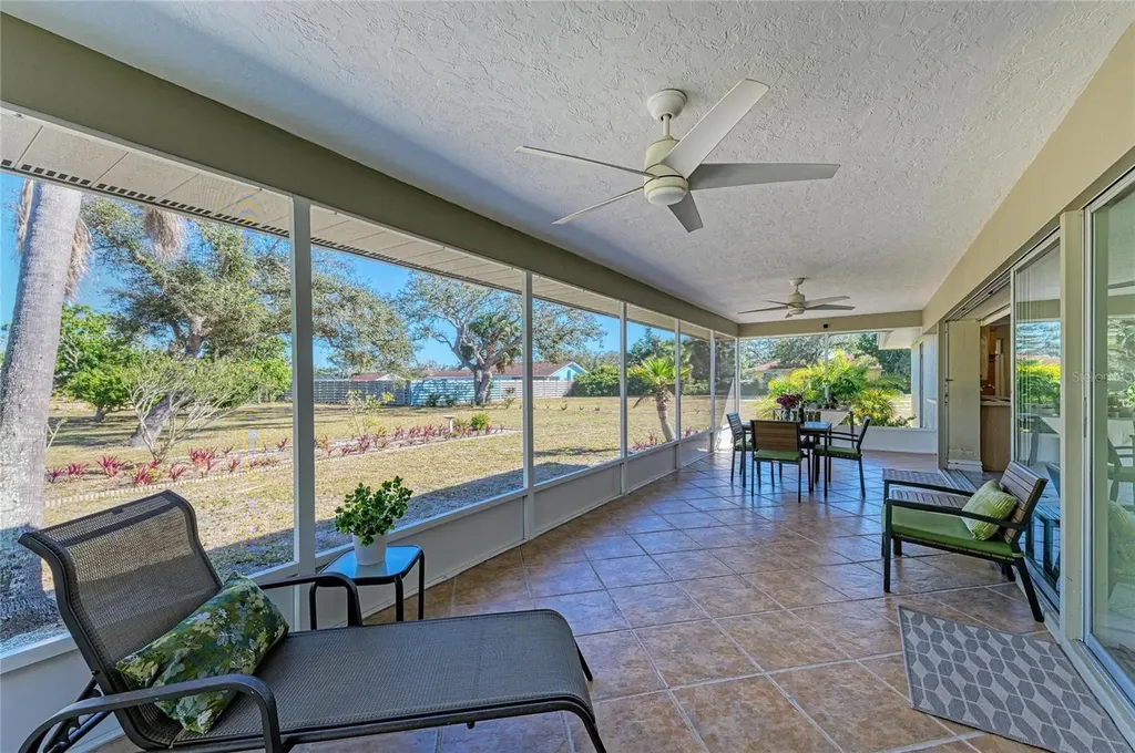 612 Bayshore Road Nokomis FL 34275